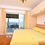 Regina Apartment