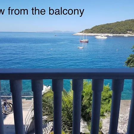 Apartment Regina Hvar Town