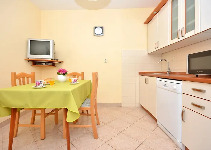 Апартаменты Regina Хвар